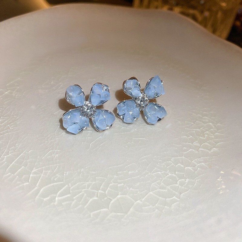 Earrings quality Jewelry Silver Needle Zircon Crystal Shell Exquisite Simple Fashion Earrings For Women Unique Design Niche High-End Feel