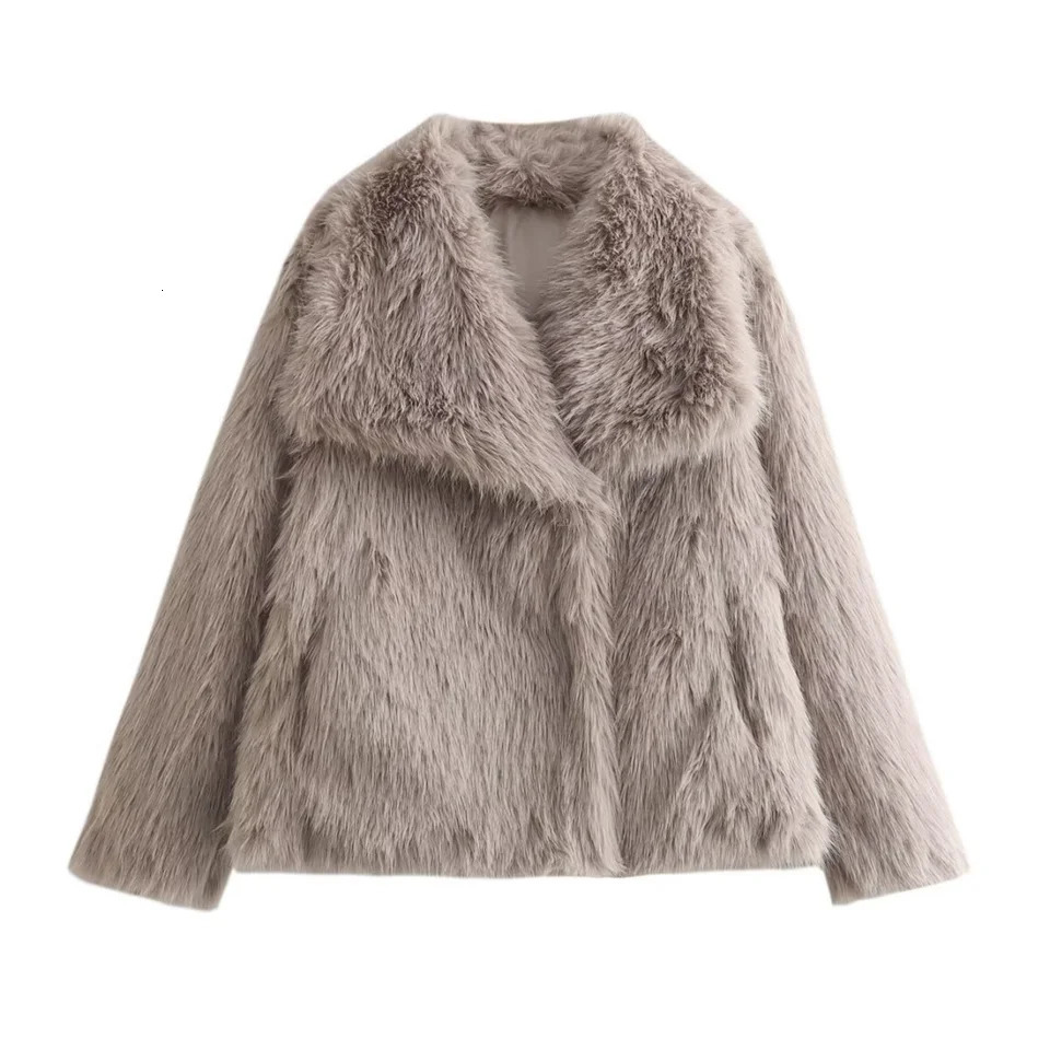 2025 Woman Autumn Winter Faux Fur Coat Plush Fluffy White Pink Gray Black Wool Blends Coats Jacket in Outerwears 250901