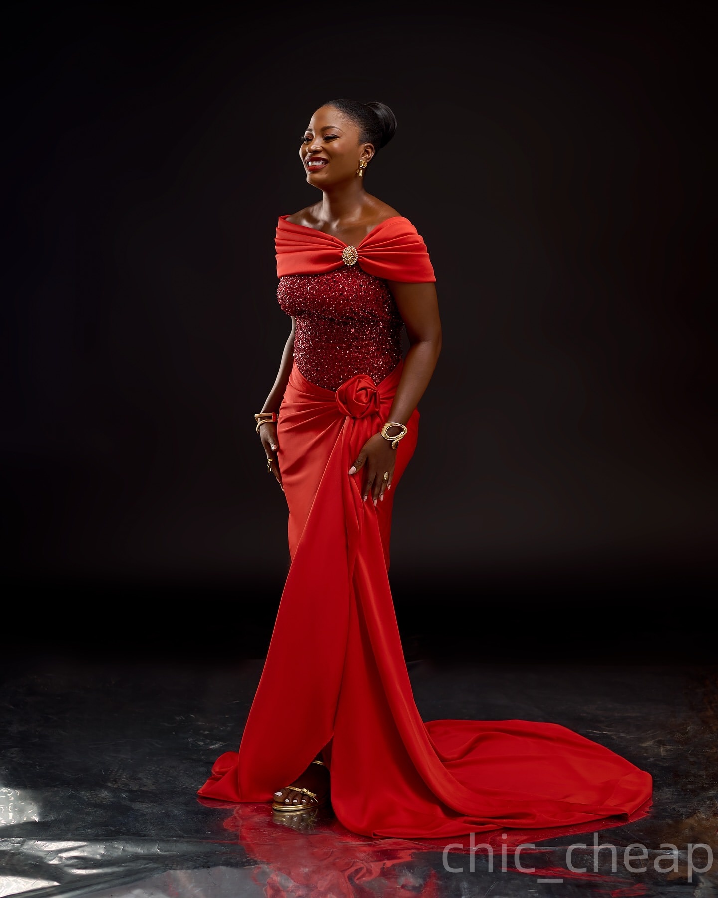 Aso Ebi Sheath Red Prom Dresses 2025 Sequined Crystals Satin Portrait Evening Formal Party Second Birthday Engagement Gowns Plus Size Dress For Specia