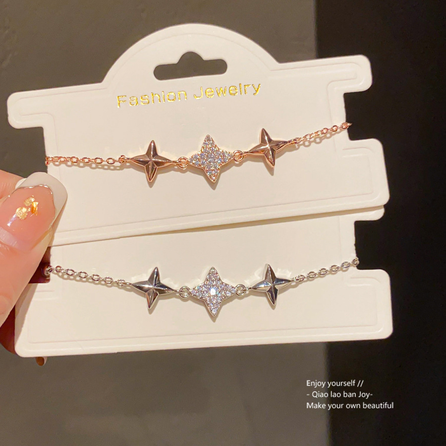 Gold - Toned Bracelet with Star - Shaped Crystal and Metal Detail, Cute for Daily or Casual Outings, Delicate Fashion Jewelry