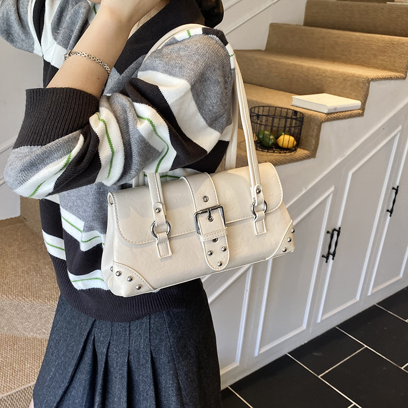 autumn new light luxury fashionable shoulder bag versatile atmosphere niche design commuting handbag armpit bag designer crossbody bag