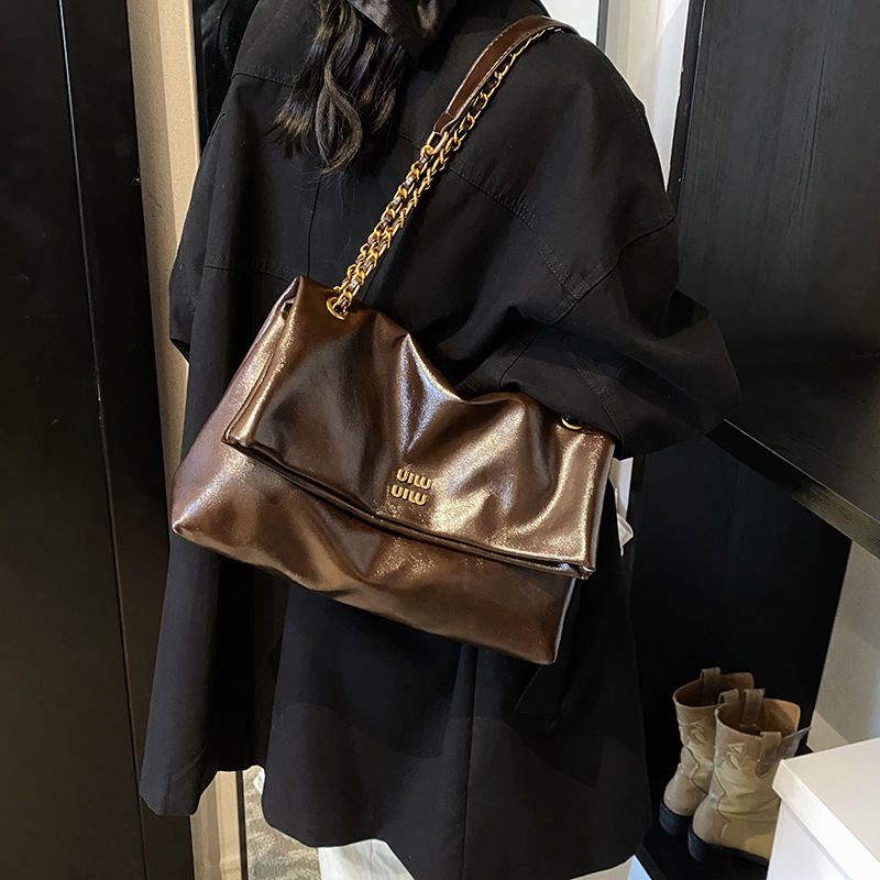 bags designer women Stylish Large Capacity Leather Shoulder Bag 2025, Trendy Fall Crossbody Purse for Women with Chain Strap