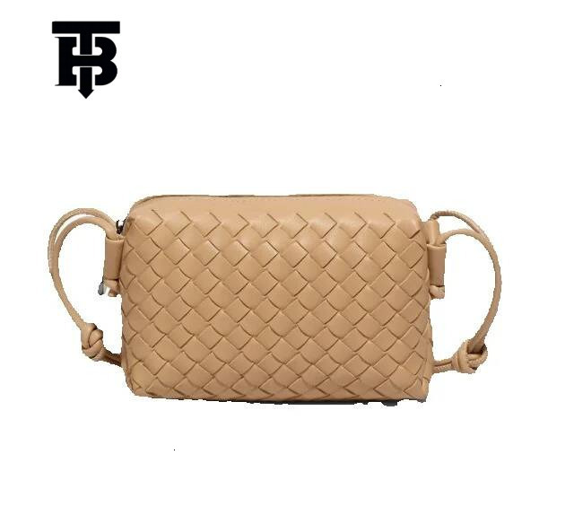 BHULAMTE Solid Color Woven Shoulder Fashion Trend Square Mini Handbag Designer Luxury Casual Crossbody Bag Free Shipping XJ260206