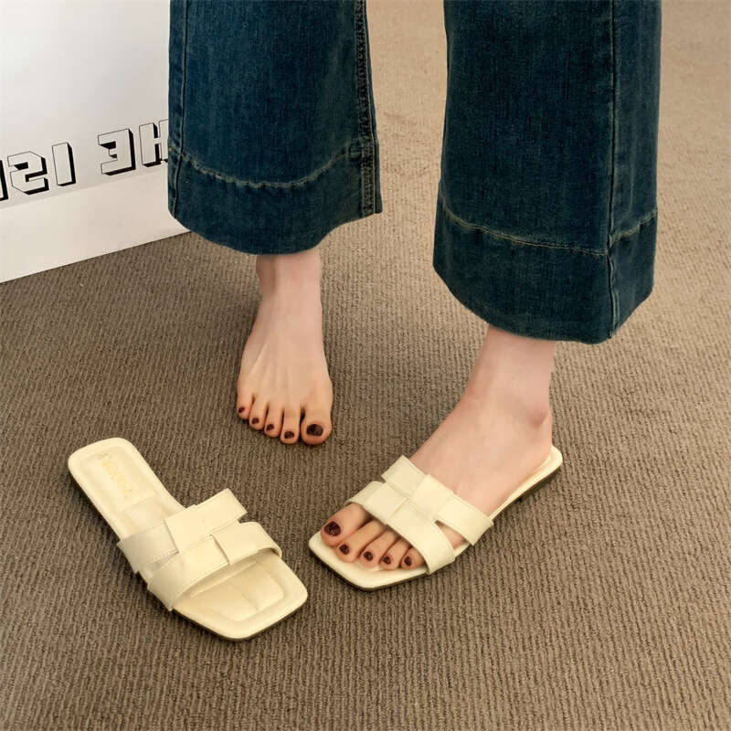 French Style Square Open Toe Chunky Heel Sandals for Women Outdoor 2025 Summer New Fashion Woven One-Strap Beach Slippers