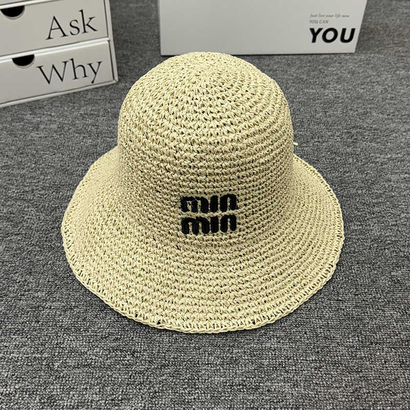Summer embroidered letter bucket hat - Women's sun protection and shade hat - Hollow plain face fisherman hat - Small flower-shaped straw hat S250901