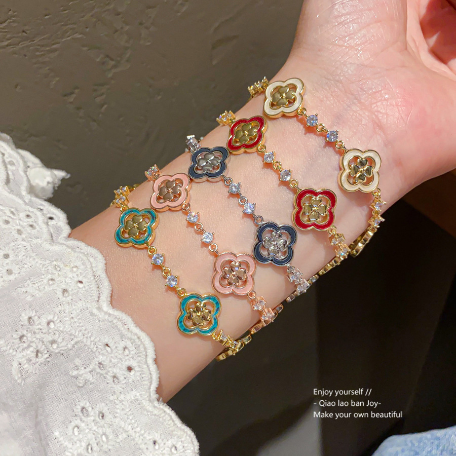 Silver - Toned Blue Clover & Crystal Bracelet Delicate Detail, Elegant for Daily or Sophisticated Wrist Styling, High - Quality Accessory