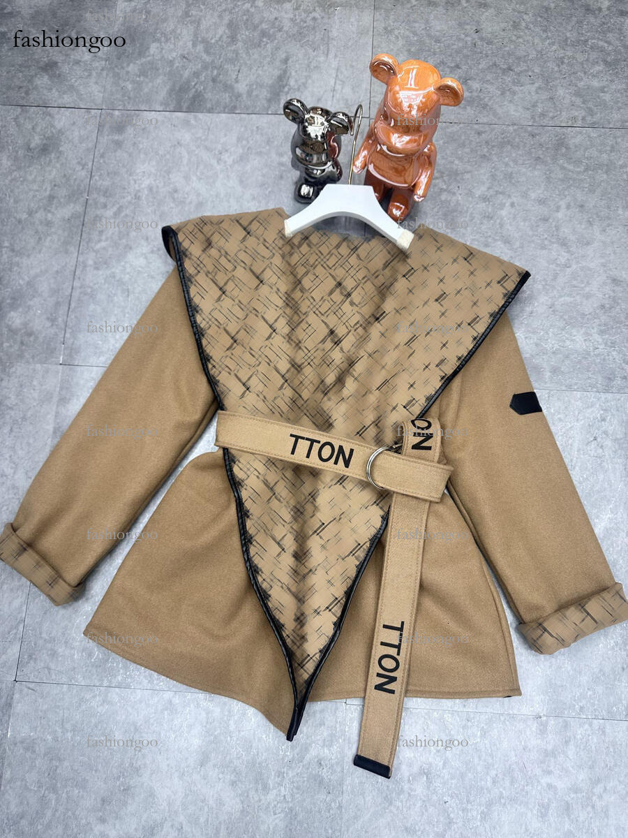 Autumn Women's Woolen Coat Designer Hooded Belted Slimming Design Three Colors Inner Letter Print Loose Women's Back-to-School Season Coat