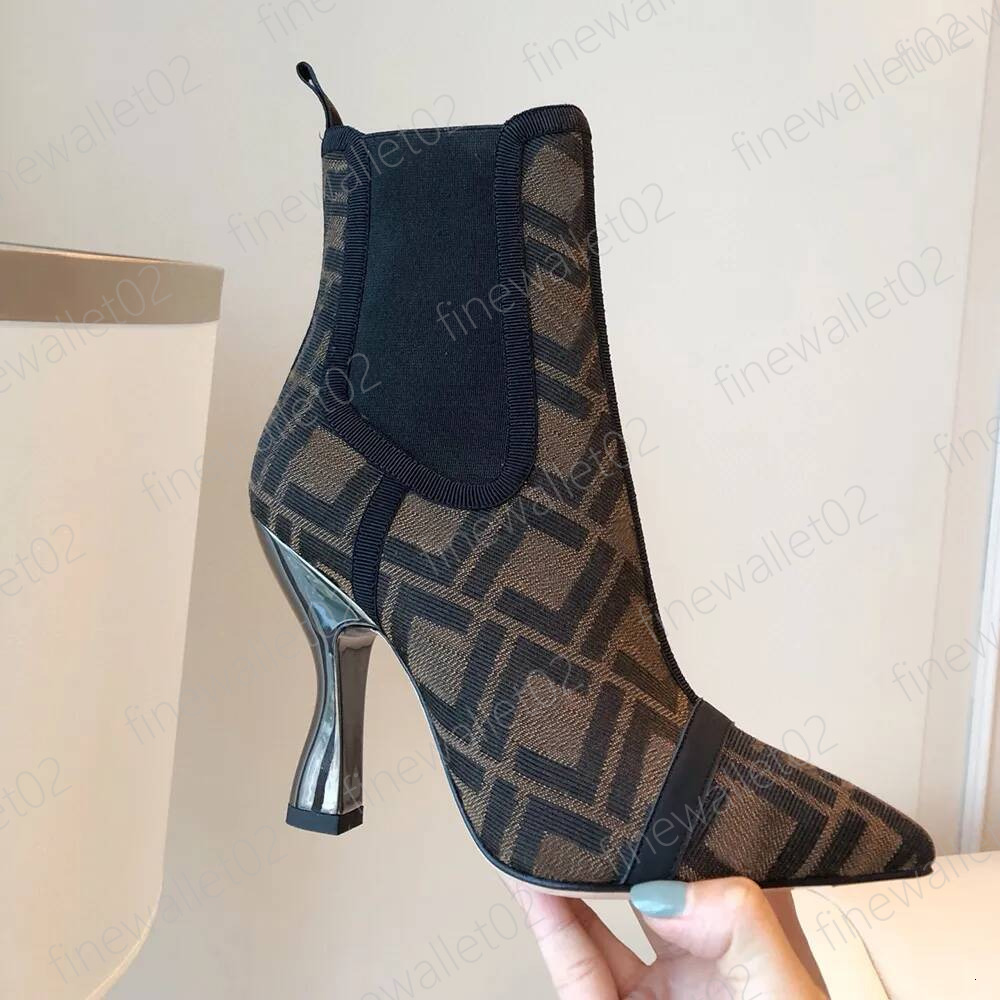 Top 10A New Brown high-heeled Ankle boot lacquered heel pointed toe Ankle Boot meh pull-on leather outole Bootie for women