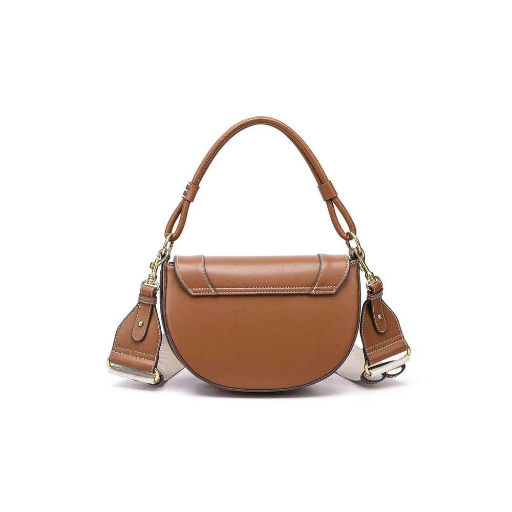 Fashionable And Casual Hand-Held Saddle Bag, Versatile For Commuting, Single Shoulder Crossbody Bag