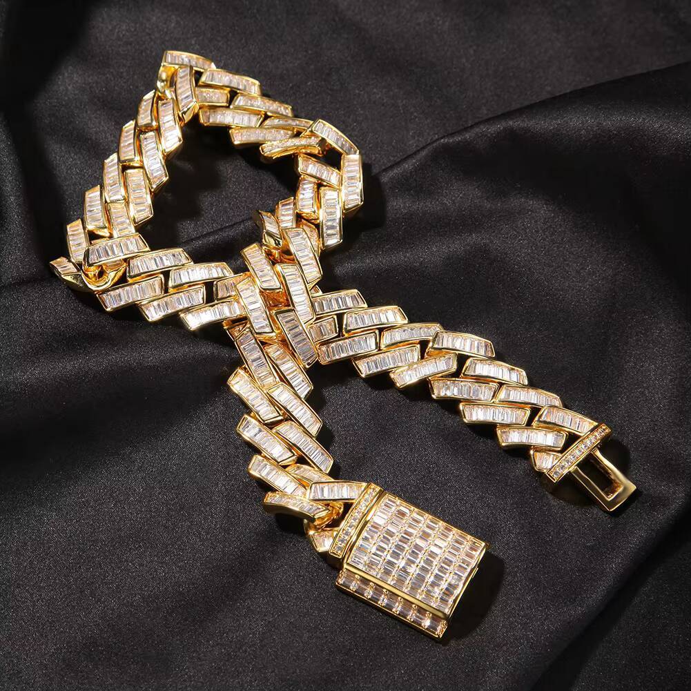 15mm Chunky Necklace Men Cuban Link Chain Iced Out 3A CZ Baguette Miami Cuban Chain Necklace