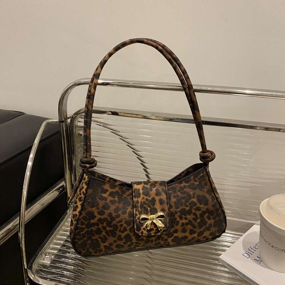 Niche Design Bow Leopard Print for Women New Fashion Personality Handbag Single Shoulder Underarm Baguette Bag