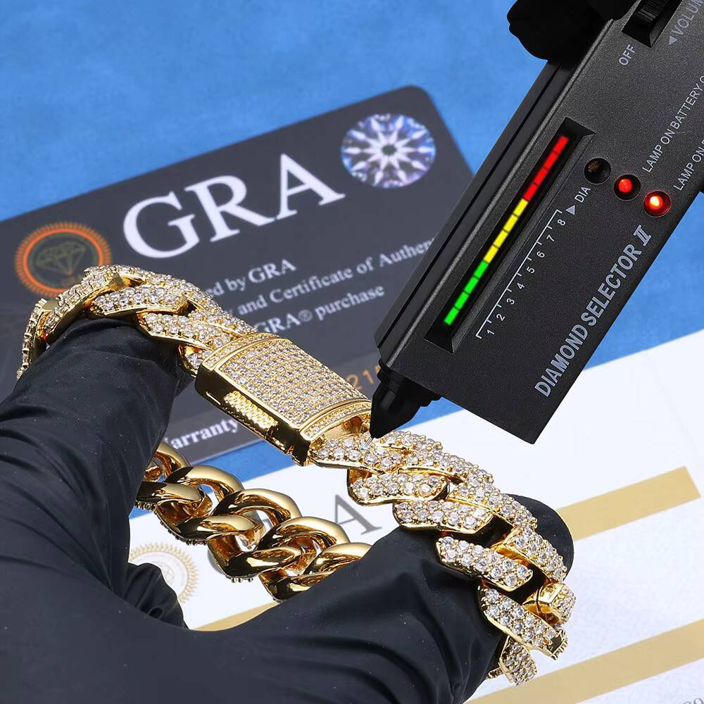 Fine Jewelry 925 Sterling Silver 15mm Shining Diamond Cuban Link Chain Passes Diamond Tester VVS Moissanite Necklace