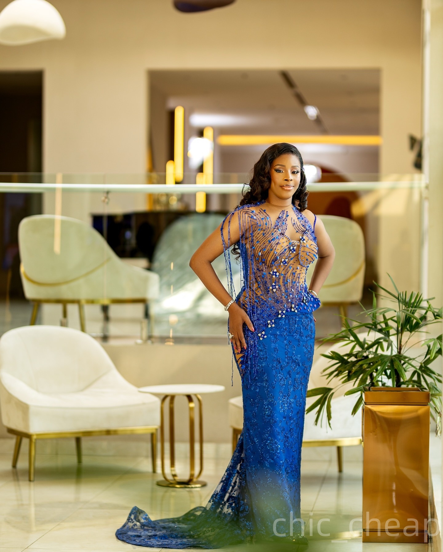 Aso Ebi Royal Blue Sheath Prom Dresses 2025 Crystals Lace Illusion Evening Formal Party Second Birthday Engagement Gowns Plus Size Dress For Special O