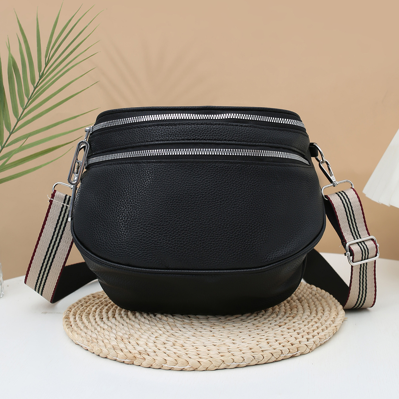 Women Stylish Crossbody Bag with Wide Strap Vintage Chest Bag PU Leather Fashion Sling Bag Female Daily Dating Bag
