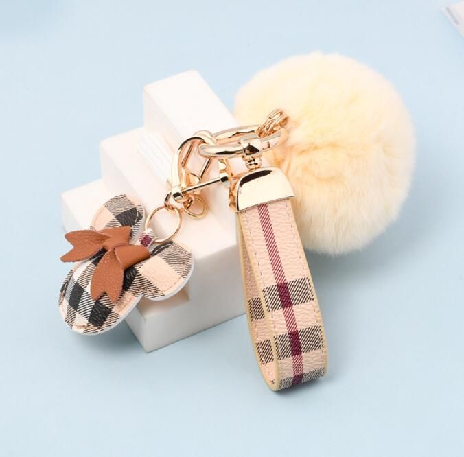 Designer keychain Mouse Diamond chain Luxury Car key chains bag charm Favor wer Pendant Jewelry Keyring Fashion PU