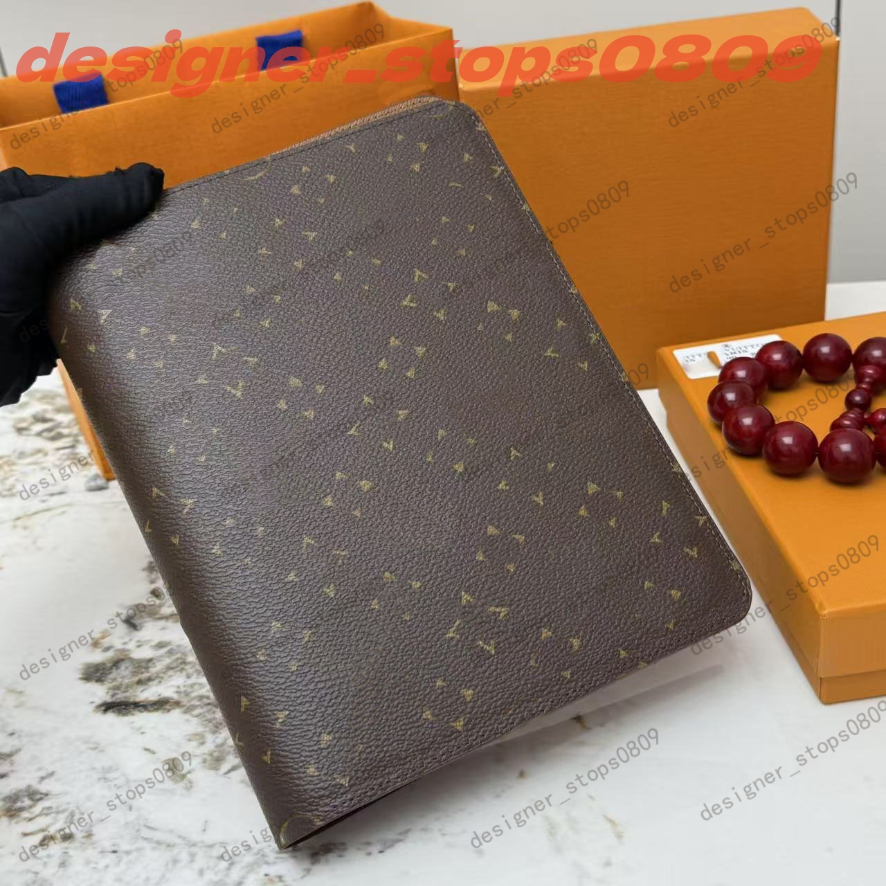 TOP Quality Agenda Holder Case Planner With Box Large Small Waterproof Ring Notebook Cover Work Meeting Note Calendar Luxury Designer Wallet Credit Card Case 20100