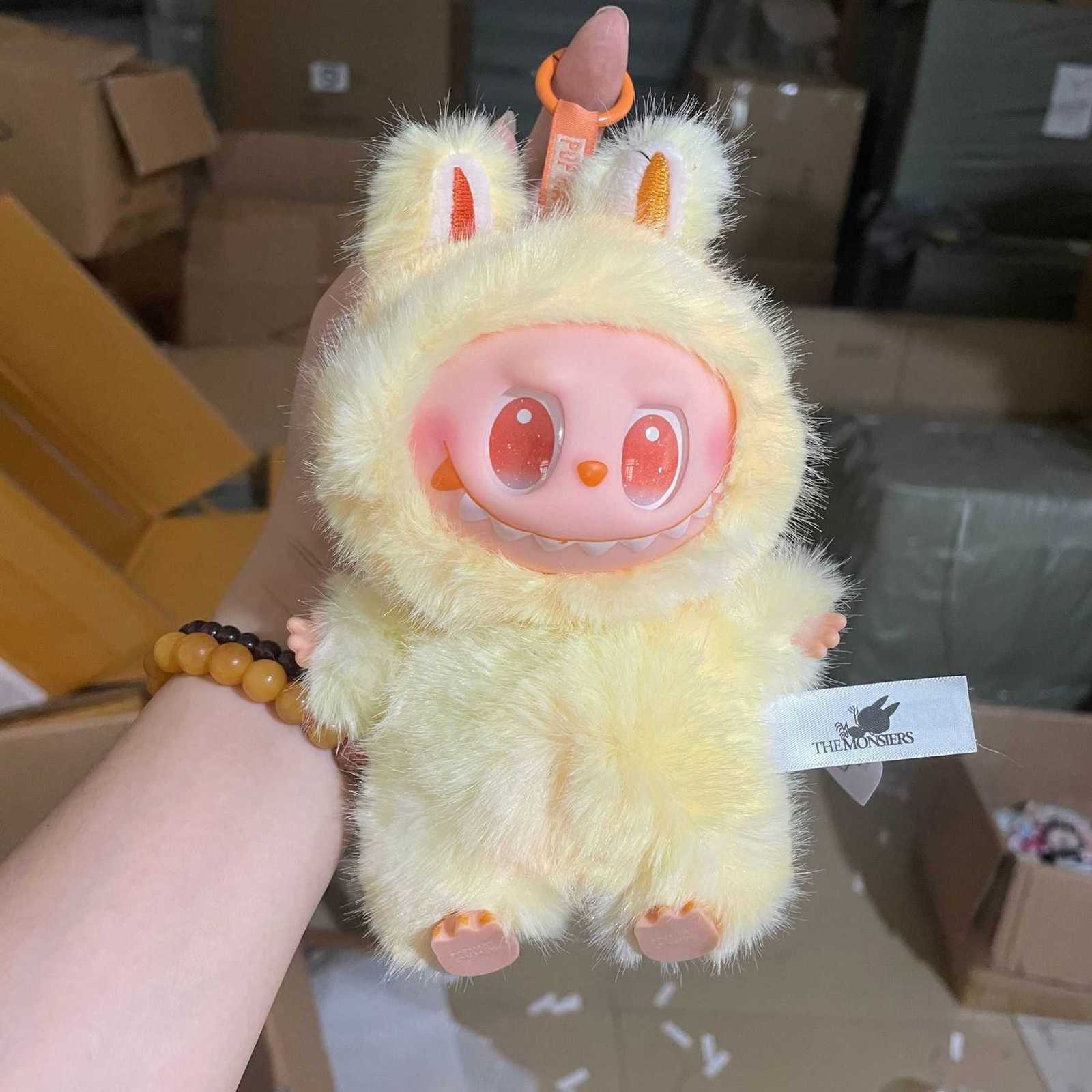Cross-border new-generation third-generation Motherland version rubbery plush toy pendant novelty item Labubu blind box