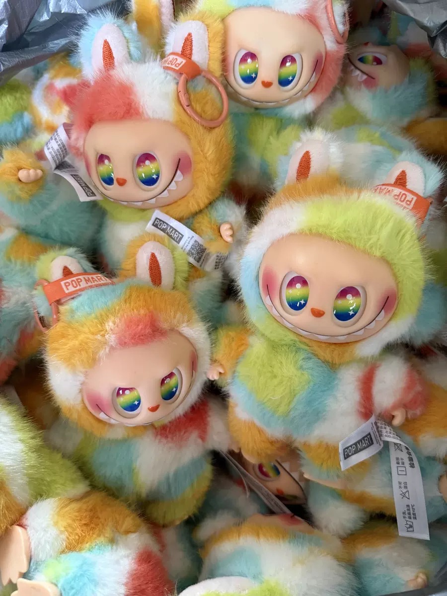 High quality the latest styles labubu V1 V2 V3 V4 V5 labubu doll Cute children's gift labubu popmart