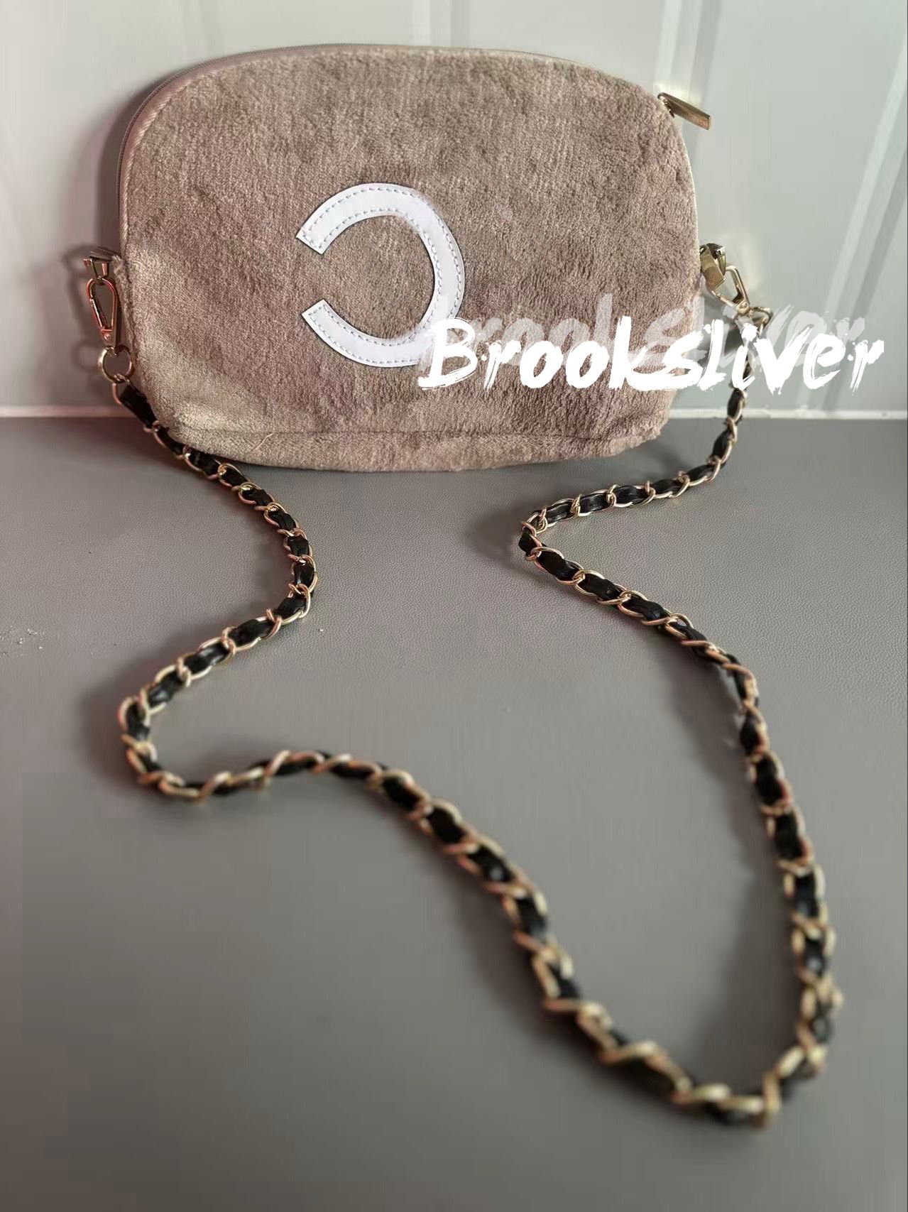 Storage Bags Terry material makeup case C shell bag classic add chain zipper comsetics organization 25X15X6cm