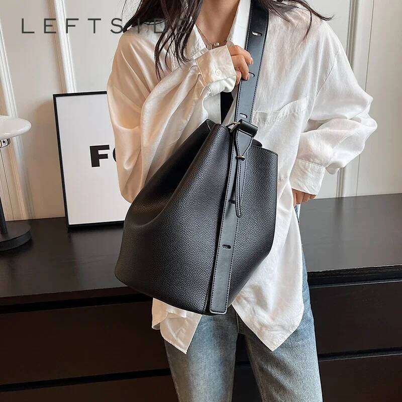 LEFTSIDE Retro Small Solid Color Leather Shoulder Bags For Women 2025 Designer Korean Fashion Female Handbags Underarm Bag