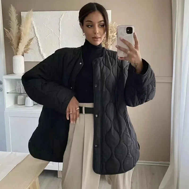MUJER Black Quilted Jacket Women Padded Demiseason Jackets for Long Sleeve Winter Coat Female Outerwears Womens 250923