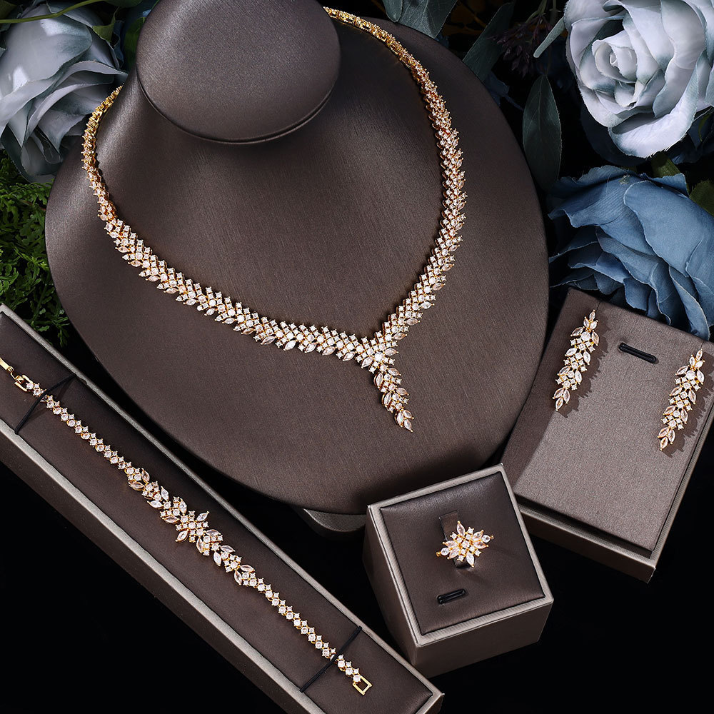 Elegant gold-plated Dubai jewelry set suitable for womens party gifts simple and elegant 4-piece jewelry for UAE wedding brides 250213