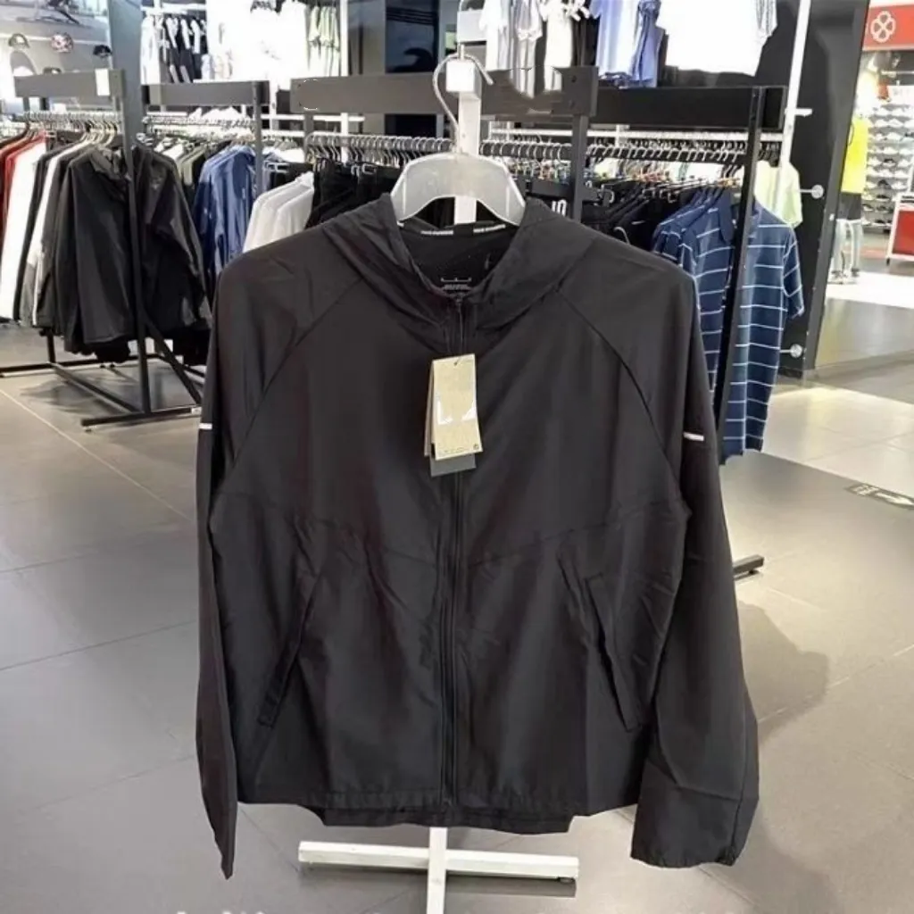 AA windbreaker jacket zipper hoodie Men Jackets coat retro hoodies Sweatshirt Windproof street sports suit fashion Mens Designer Jackets windbreaker jacket AT4