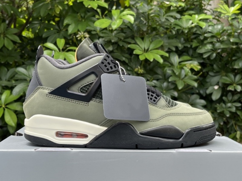 Undefeated 4S Black Deep Green nubuck upper flight Jacket design Hook and Loop logo patches Cave Stone Moon Particle Brick By Brick' sports Sylvester Sneaker