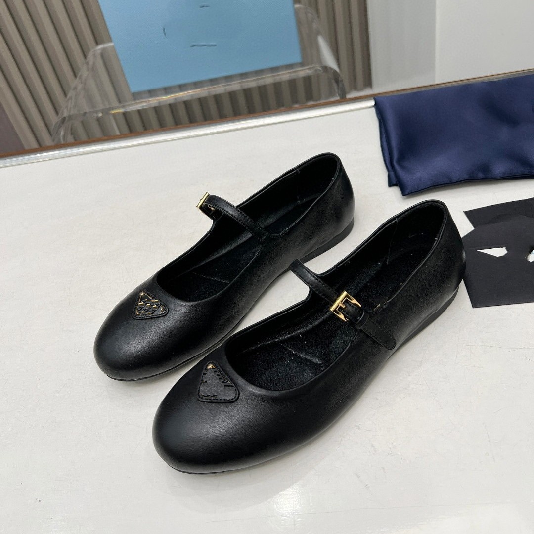 Fashion Luxury One Button Shallow Mouth Round Toe Mary Jane Shoes Women's Versatile Black Retro Genuine Leather Single Shoes