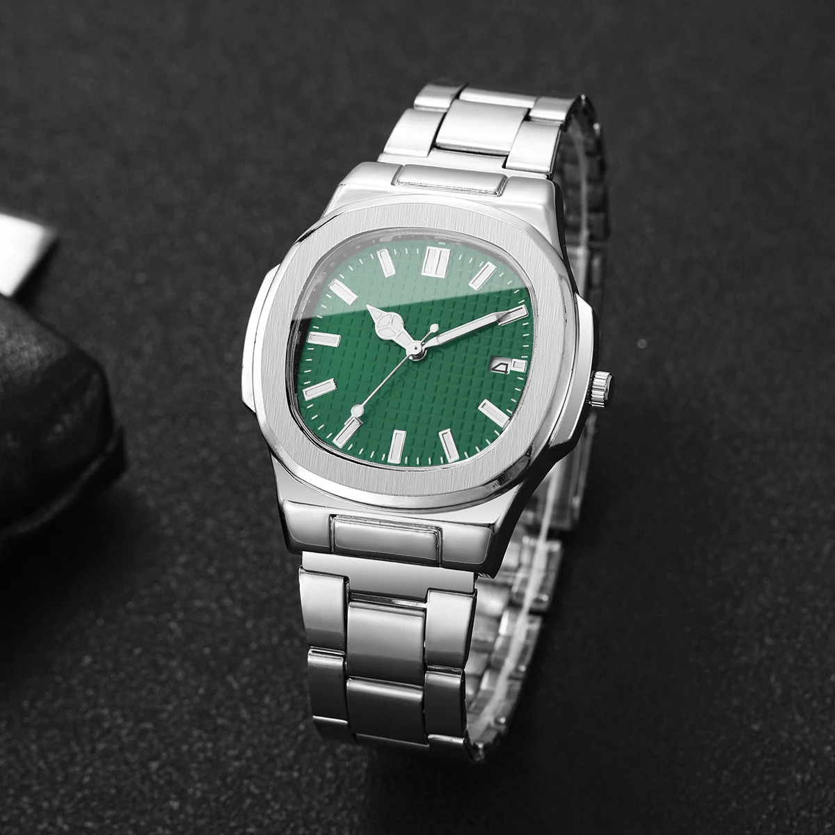 Fashion Square Men Business Watches Simple Calendar Quartz Watch for Mens Clock Reloj HombreWithout Box 250901