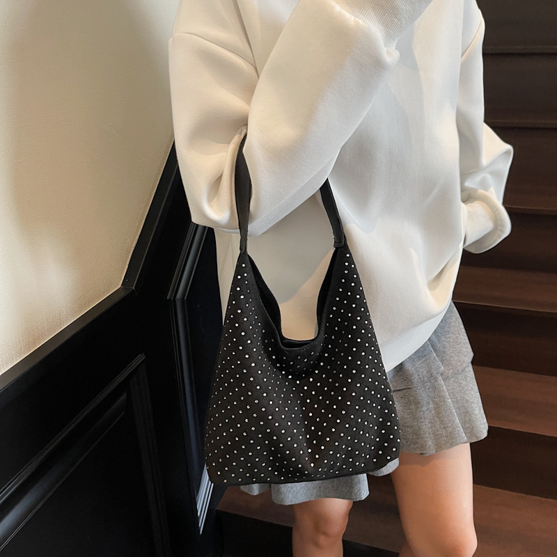 Autumn New Korean Women s Versatile Elegant Handbag niche design minimalist atmosphere style fashionable casual designer shoulder bag