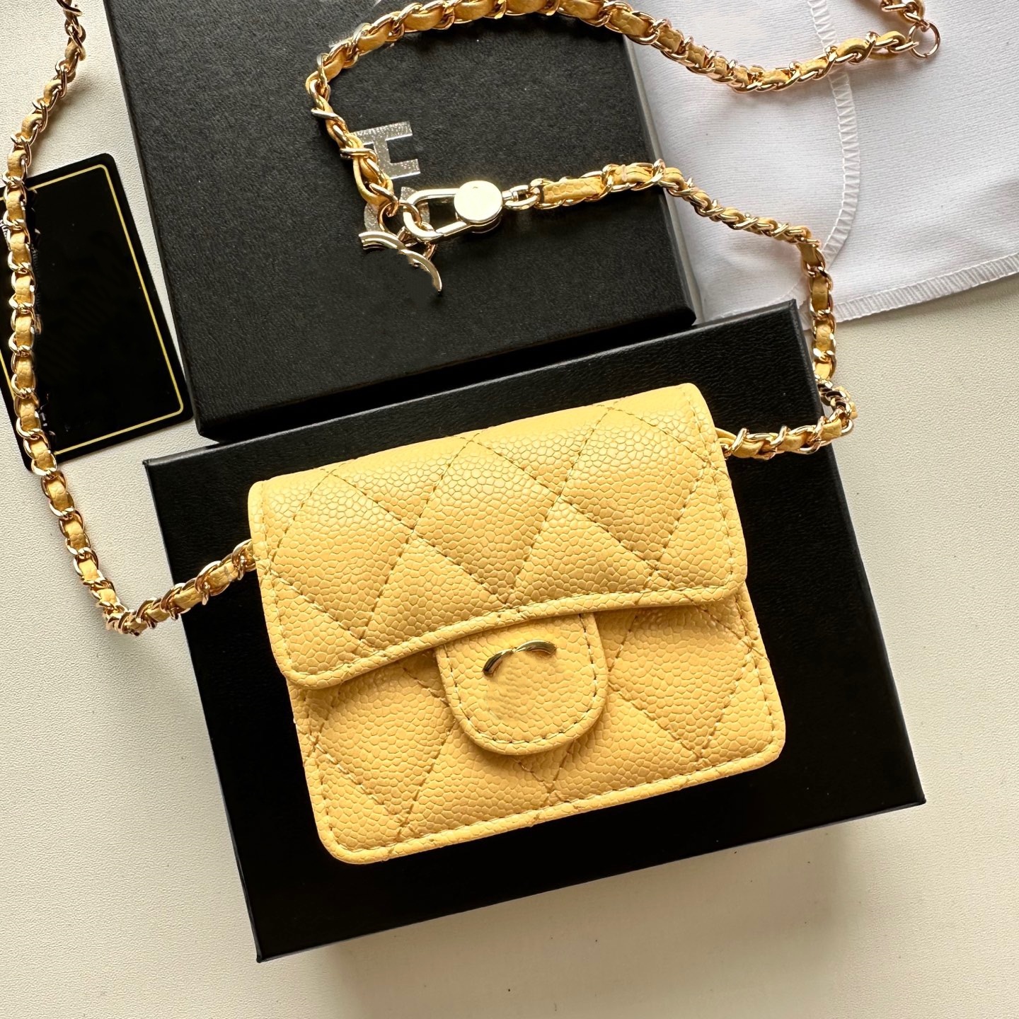 Designer 2025 genuine leather with chain single-shoulder mini High-quality women's CC classic cross body bag