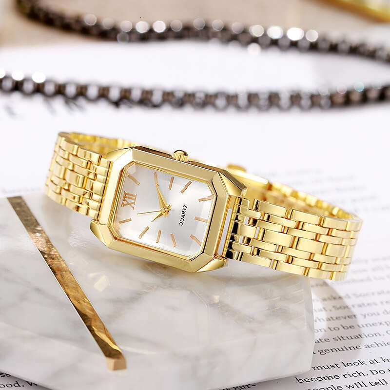 New Luxury Steel Band Women's Watch for Female Students Fashion Simple Square Quartz Wristwatch