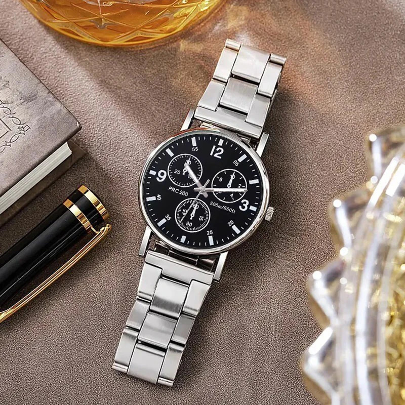 Fashionable mens stainless steel watch quartz business casual watch clock suitable for outdoor sports and multiple sce 250901