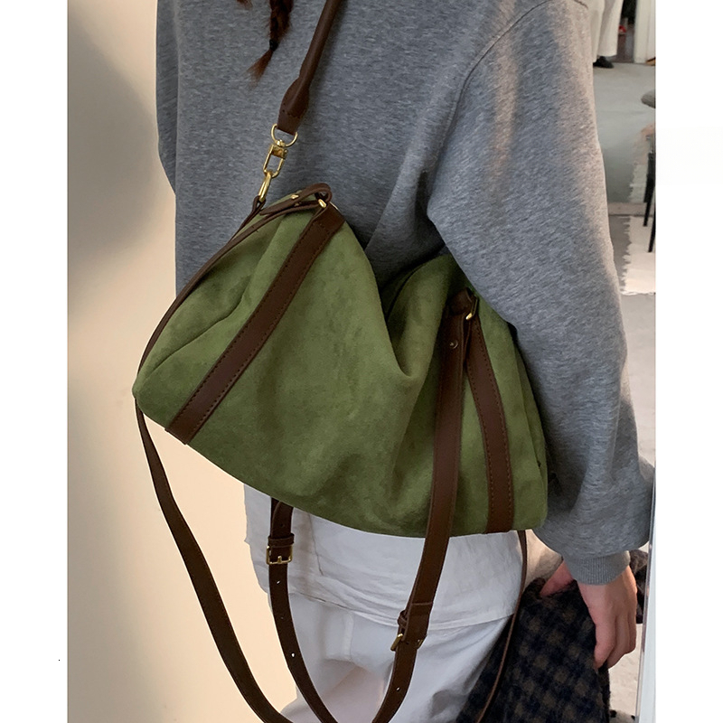 autumn new light luxury suede elegant large capacity niche versatile atmosphere shoulder bag commuting armpit bag designer diagonal cross bag