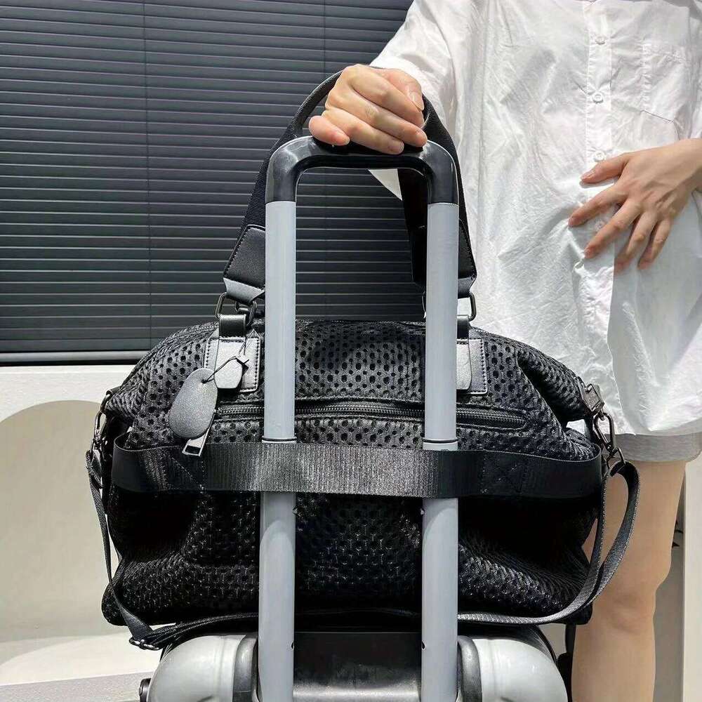 Women's Travel Simple Leisure Vacation Large Waterproof Nylon Mesh Shoulder Messenger Bag