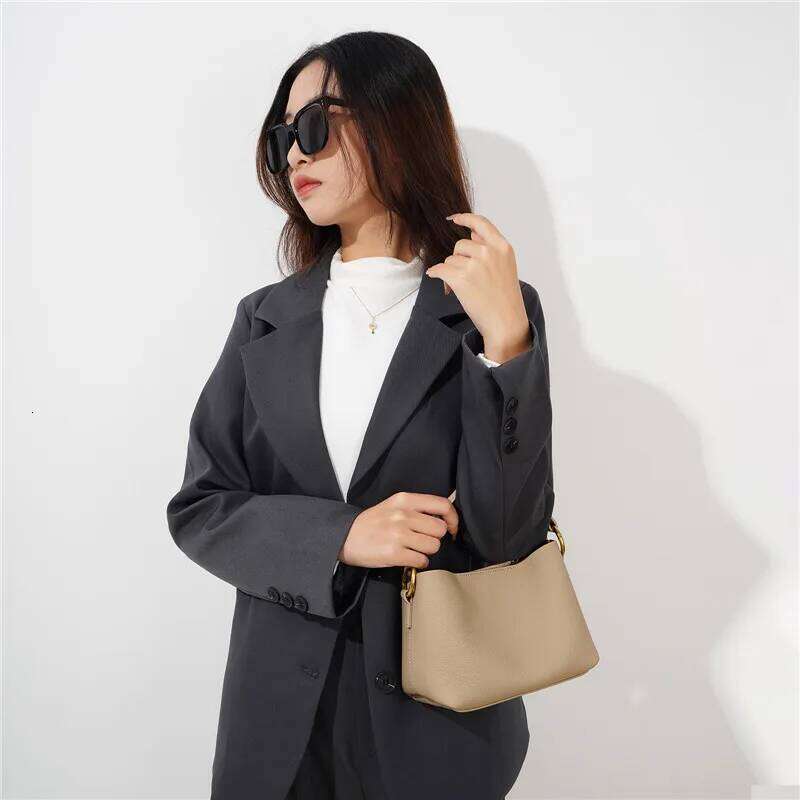 XMESSUN New Trendy Genuine Leather Crossbody Bucket Bags For Women Fashion Designer Ladies Cowhide Shoulder Messenger Bag A522