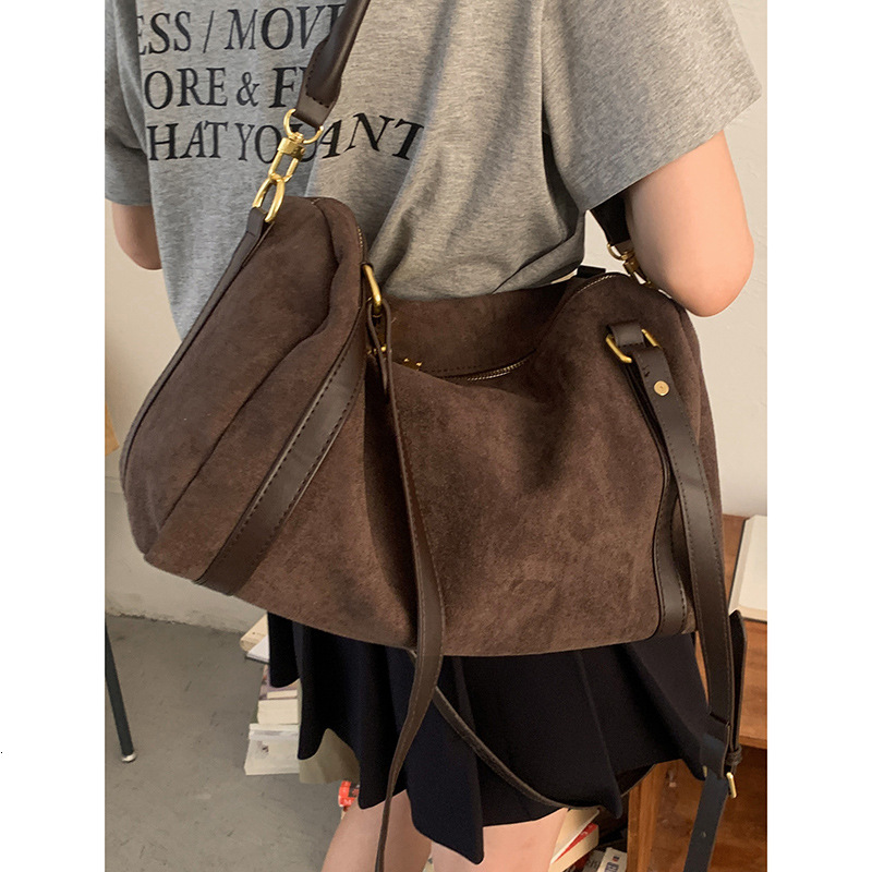 autumn new light luxury suede elegant large capacity niche versatile atmosphere shoulder bag commuting armpit bag designer diagonal cross bag