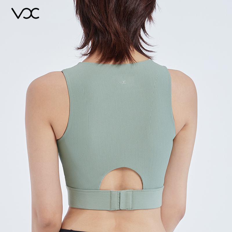 Mid-to-High Neckline Sports Bra No More Worries About Exposure, Extended Fit