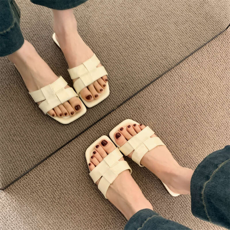 French Style Square Open Toe Chunky Heel Sandals for Women Outdoor 2025 Summer New Fashion Woven One-Strap Beach Slippers