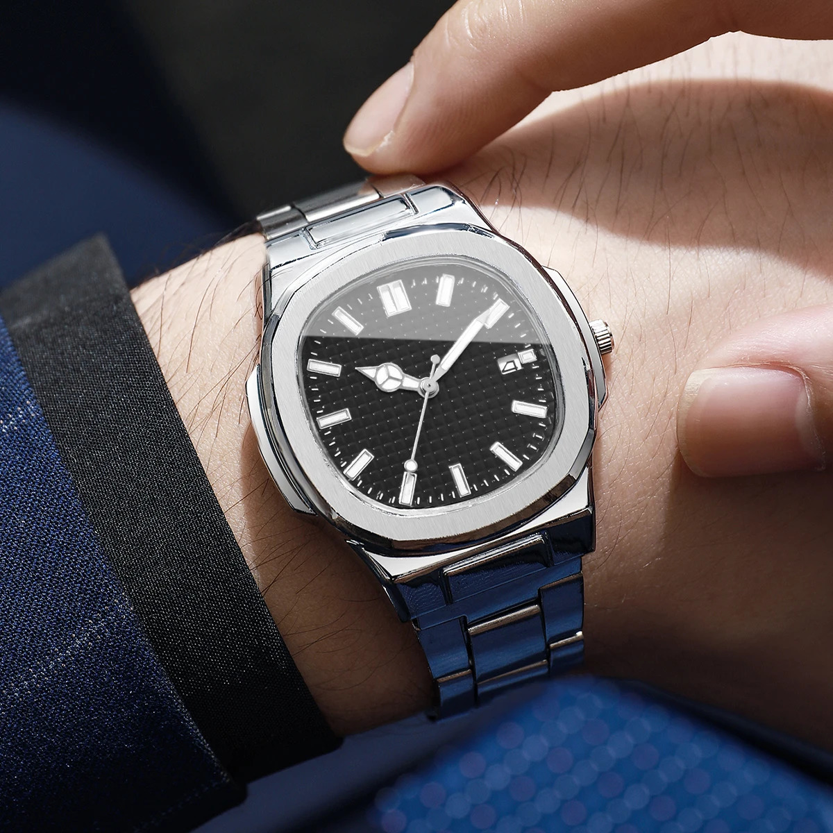 Fashion Square Men Business Watches Simple Calendar Quartz Watch for Mens Clock Reloj HombreWithout Box 250901