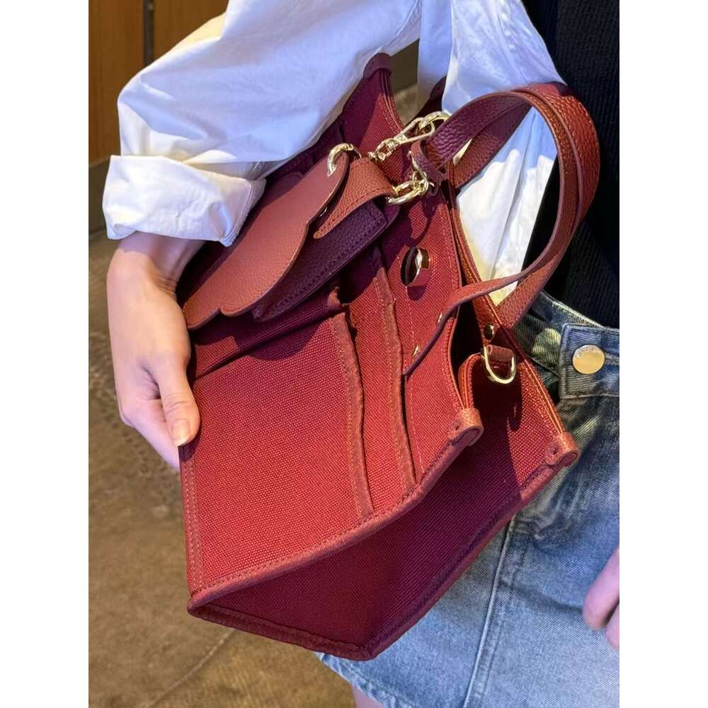 Designer Bag Tote Bag Shoulder Bag 2025 New Handheld Tote Canvas And Leather Fashion Commuter Women's Large Capacity Single Shoulder Crossbody Ba