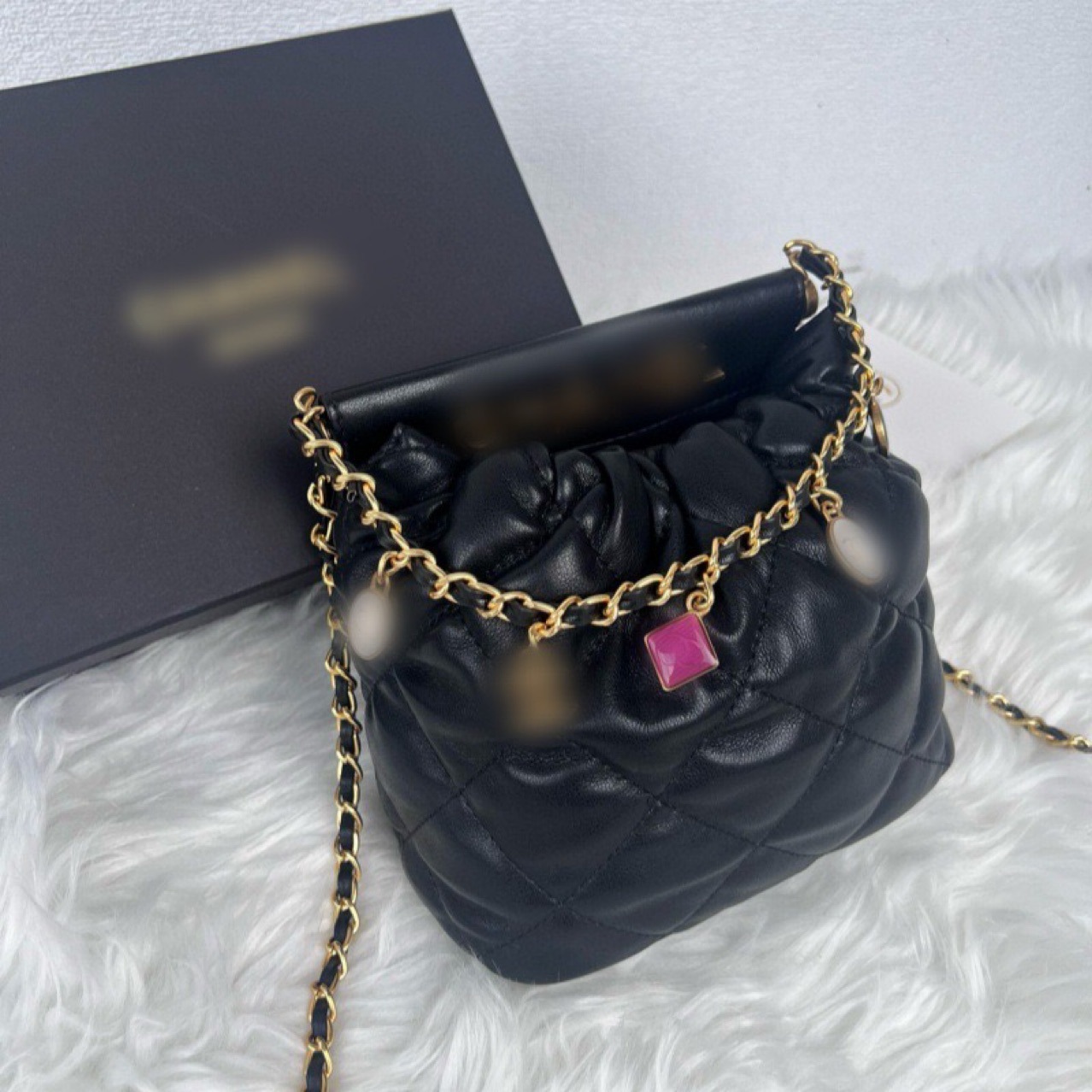 Girls' handbags, women's handbags, chain-strap bags, phone pouches, bucket bags, lucky draw bags