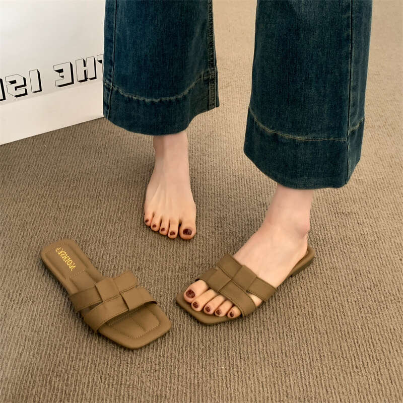 French Style Square Open Toe Chunky Heel Sandals for Women Outdoor 2025 Summer New Fashion Woven One-Strap Beach Slippers