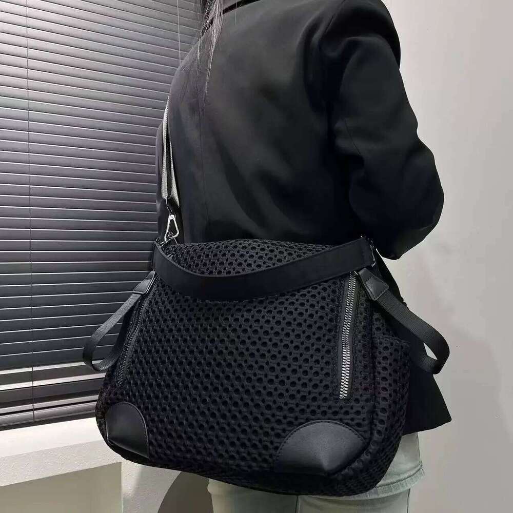 Ladies' Fashionable And Casual Nylon Mesh Shoulder Bag With Large Capacity Retro Ing Splicing Diagonal Cross Handbag