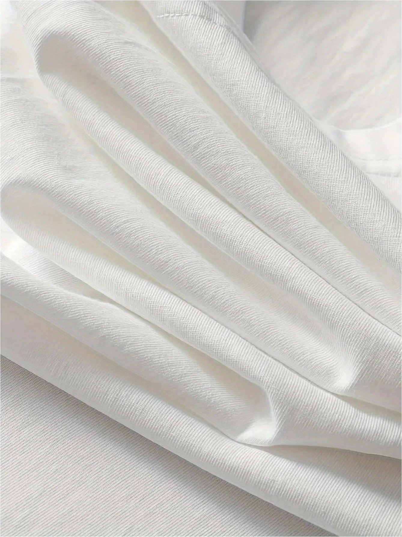 Limitedtime Offer on Maniti EMRG Mens Lip Print Shortsleeved Tshirt with Round Neck Print for Summer 250902