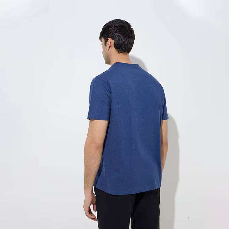 High-Quality 100% Cotton V-Neck Men's T-Shirt Oversized Fit Solid Pattern Sports Shirt Fabric Type