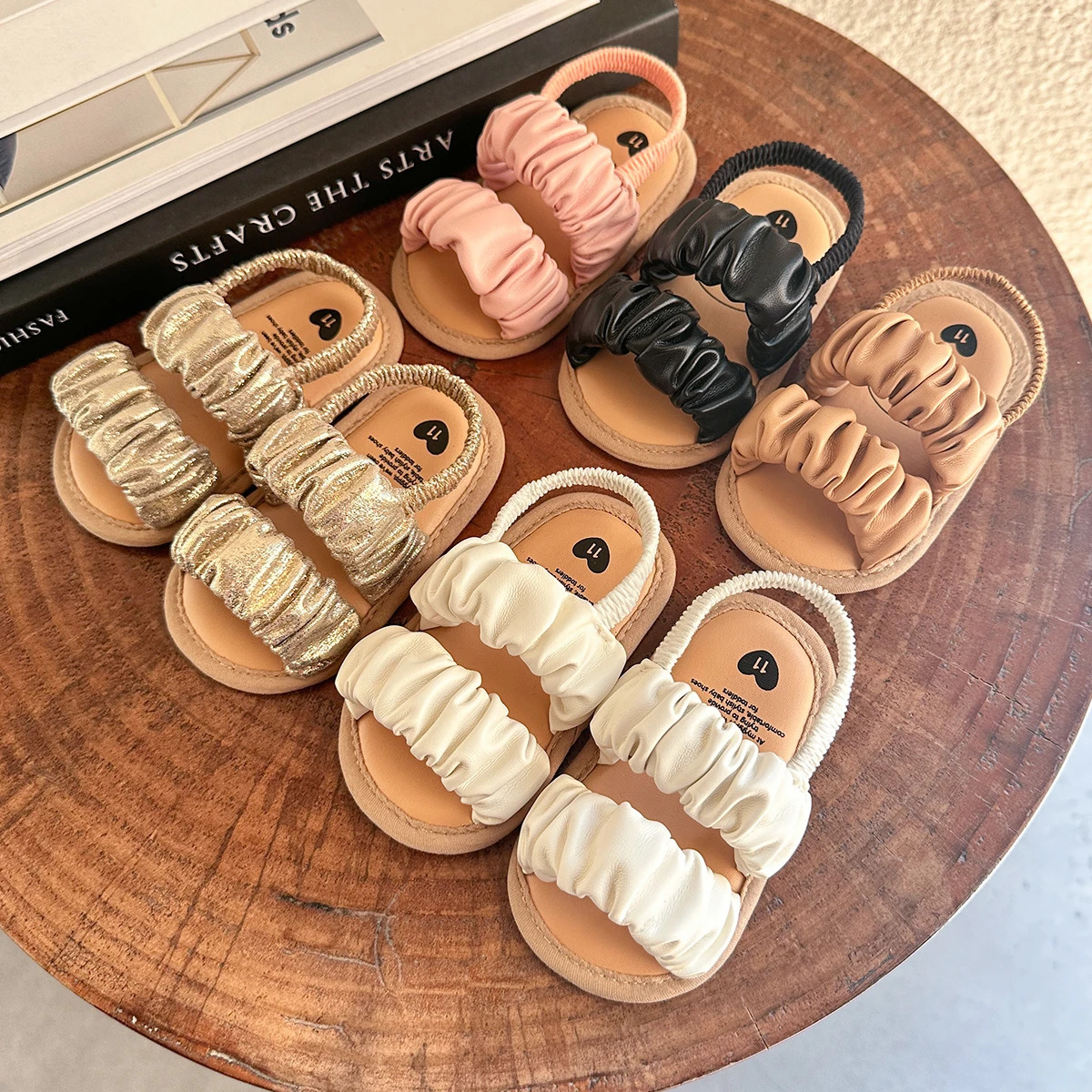 Baby Boys Girls Sandals Soft Sole Summer Infant Wedding Dress Flat Shoes Beach Sandal born Crib Shoes First Walkers 250902