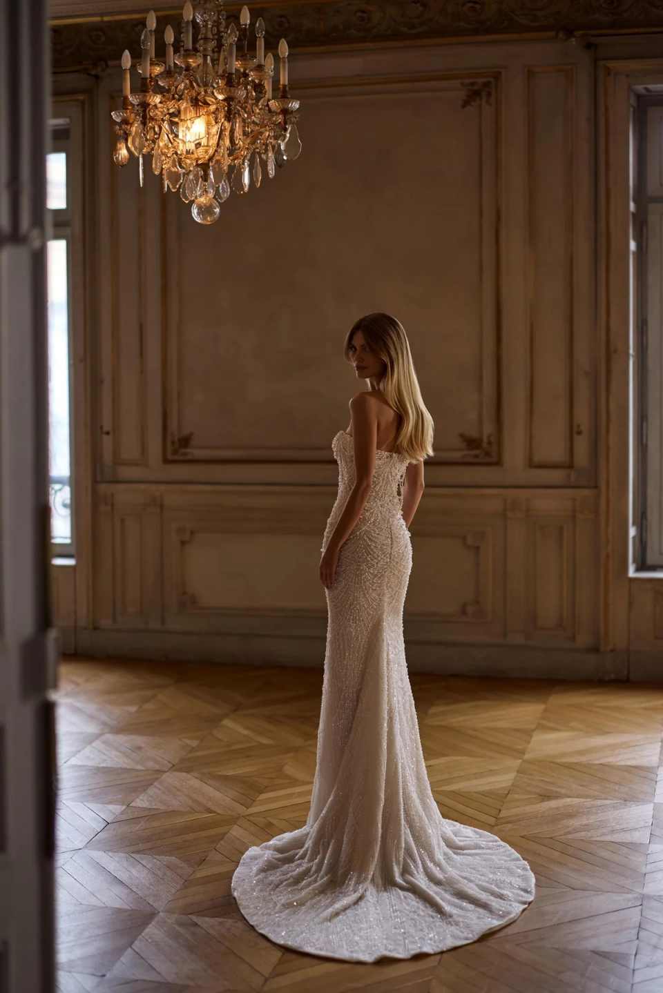 Graceful Pearls Lace Mermaid Long Wedding Dress With Shawl Sweetheart Neck Bridal Gown Customized Elegant Ivory Dresses For Bride