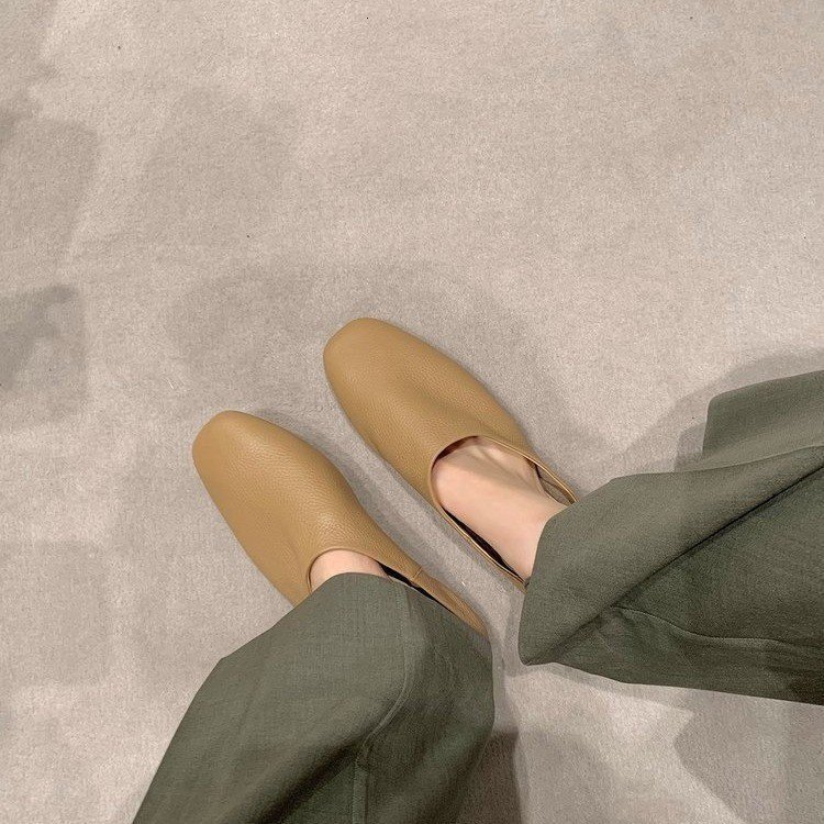 Designer Leather Women's Outdoor Half-toed Slippers Fairy-like Luxury Flat Slippers Minimalist Comfortable Dirt-resistant Waterproof Casual Shopp